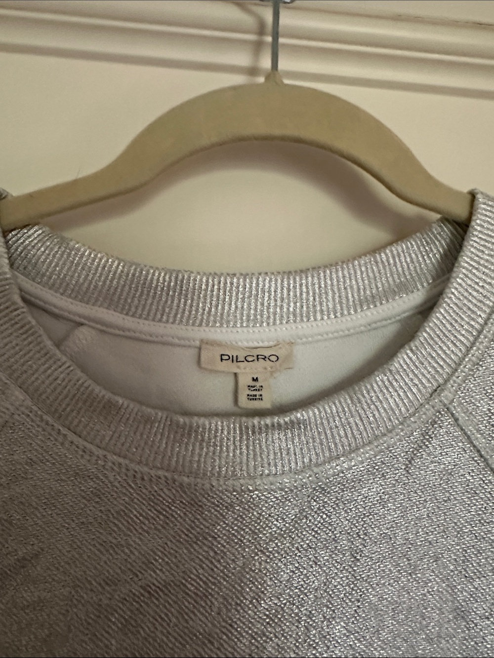 Metallic Silver Sleeveless Knit Top - Picture 2 of 4